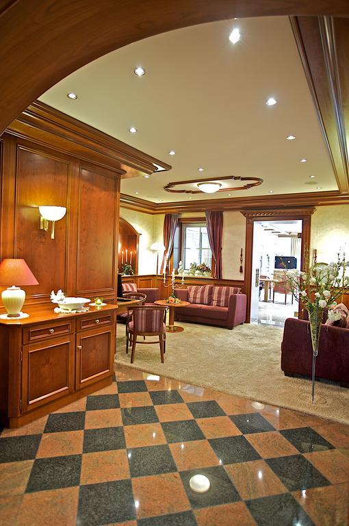 Am Schloßberg Hotel